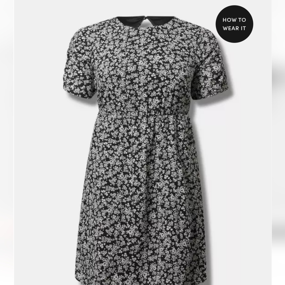 Mini Crew Neck Open Back Detail Dress By Torrid Brand New